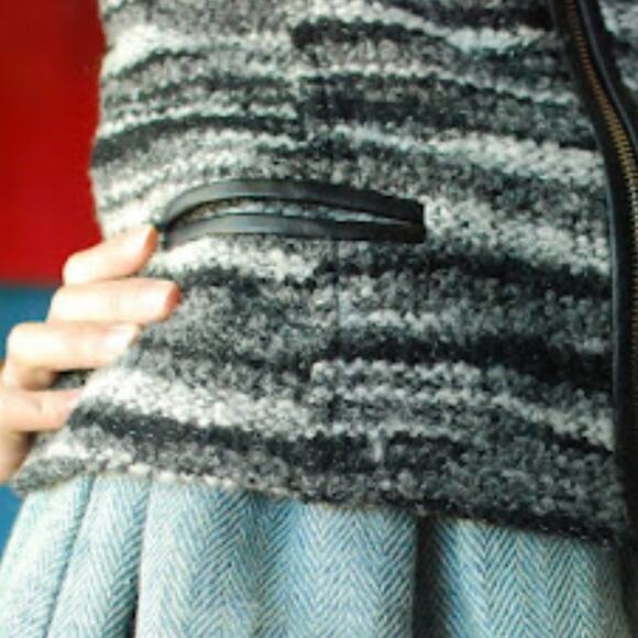 Isabel Marant Lexy Black & White leather trim Cardigan Size Small - Picture 2 of 4